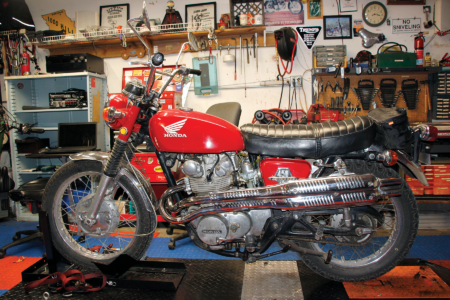 Replacing the Clutch Friction Discs on a Honda CL450 Image